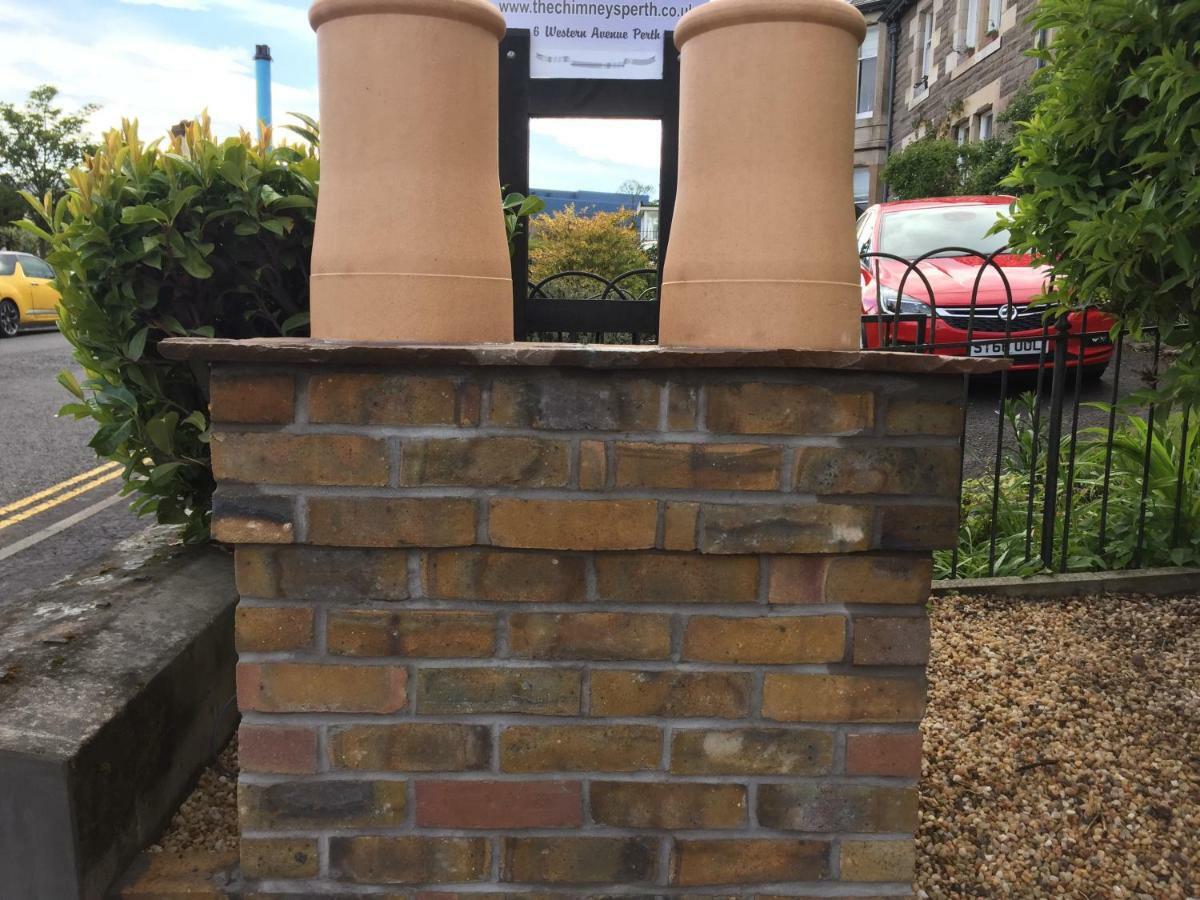 Bed and Breakfast The Chimneys Perth Exterior foto
